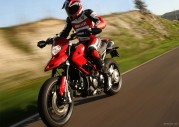 Ducati Hypermotard 1100 evo